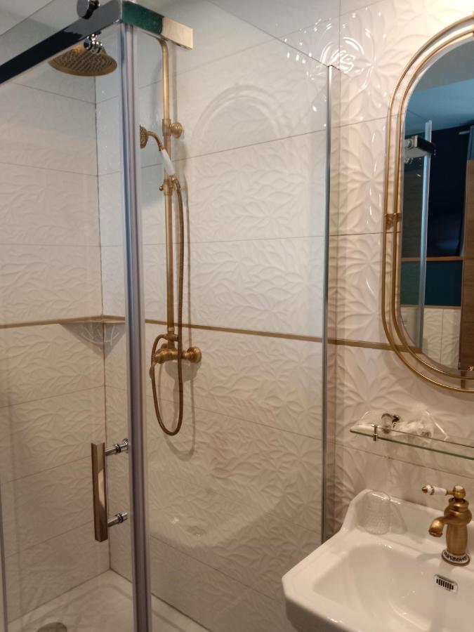 La Belle Epoque & Spa Cournon-d'Auvergne Eksteriør billede